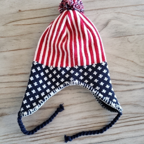STARS and Stripes Knited Beanie Ear Flaps, Red White and Blue Ski Hat Winter Hat - Picture 1 of 6
